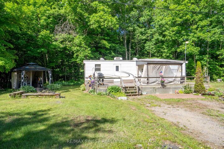 1059 Northview Lane — photo 1
