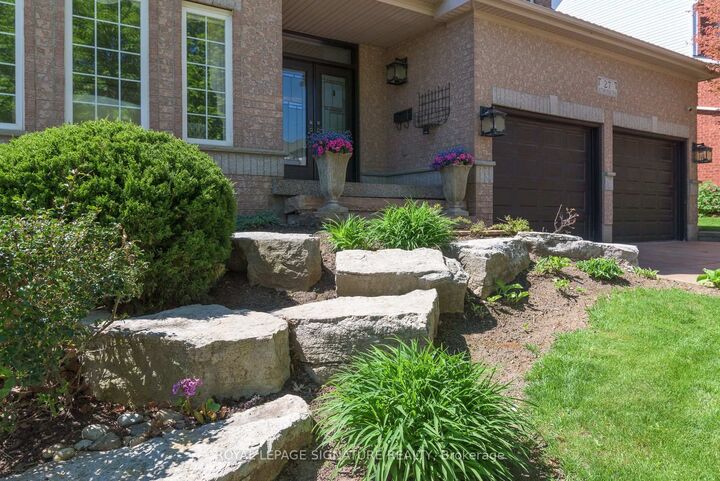 Property Photo: 27 Autumn Ridge Trail ON N2P 2J6