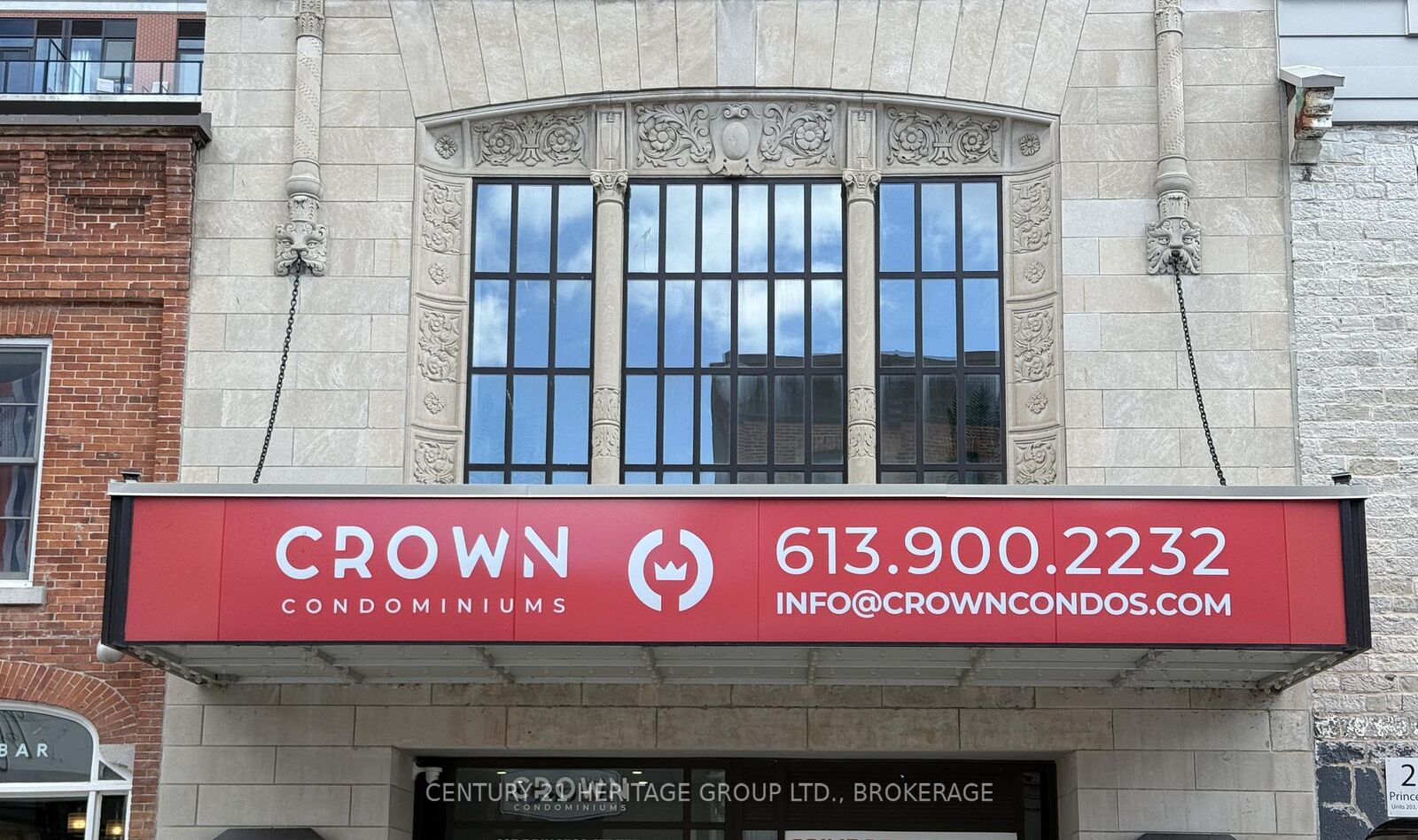 Property Photo:  223 Princess Street 816  ON K7L 0G8 