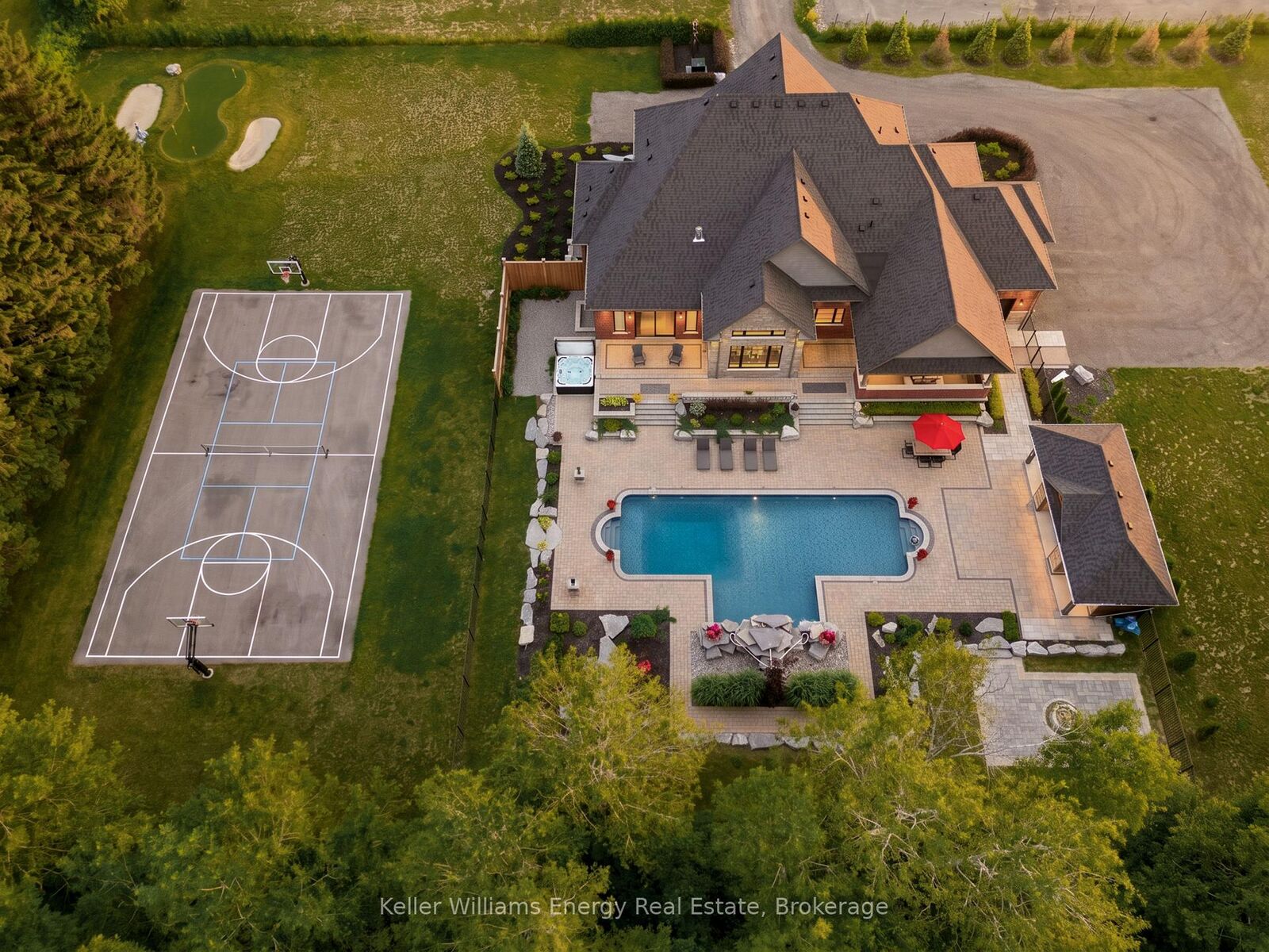 Property Photo: 849 Townline Road N ON L1K 3C8