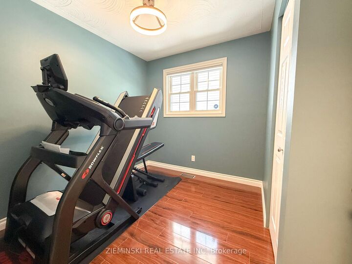 Photo de la propriété:  397 Morandin Avenue  ON P4N 7R5 
