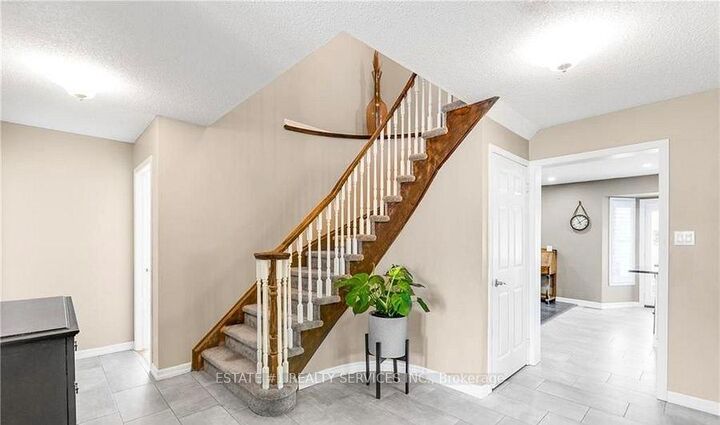 Photo de la propriété:  319 Granite Hill Road  ON N1T 1X3 