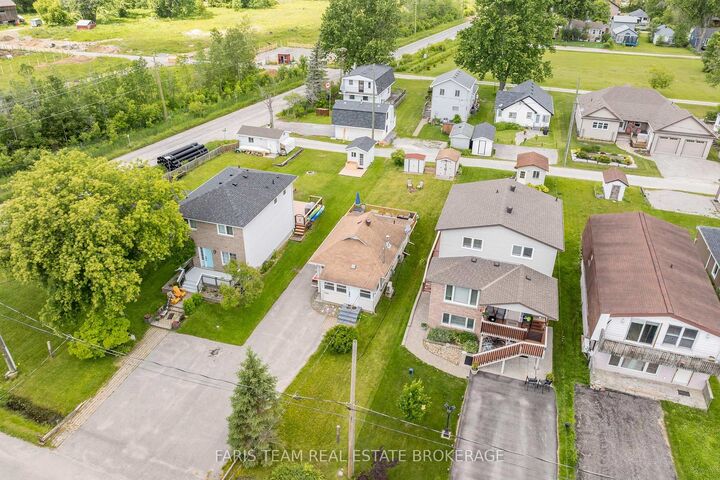 Property Photo:  1066 Wood Street  ON L0L 1K0 