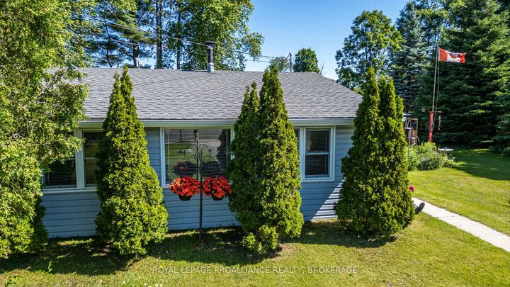 Property Photo:  4528 Bellrock Road  ON K0H 2W0 
