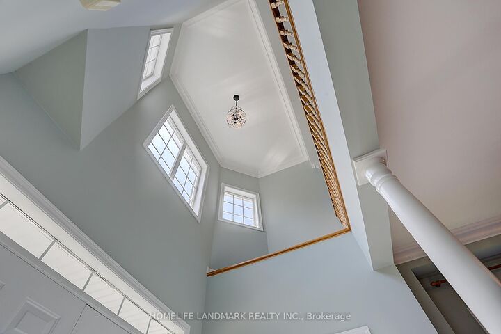 Property Photo:  88 Elmrill Road  ON L6C 2P6 
