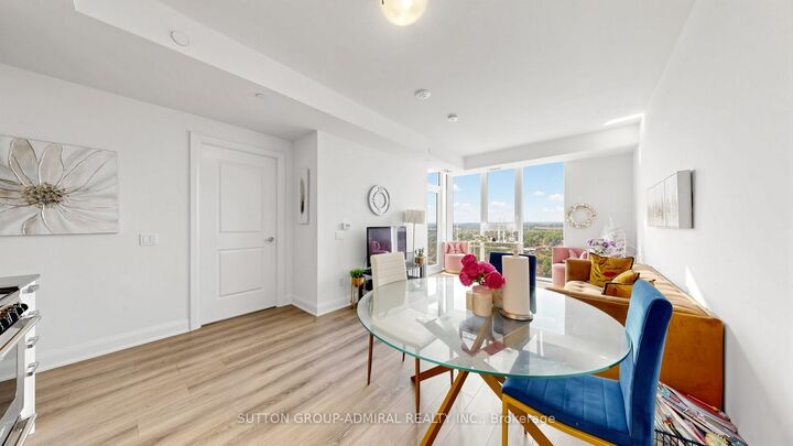 Property Photo:  20 Gatineau Drive 1708E  ON L4J 0L3 