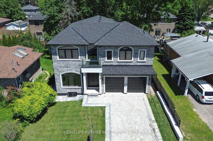 Property Photo: 735 Hillcrest Road ON L1W 2P3
