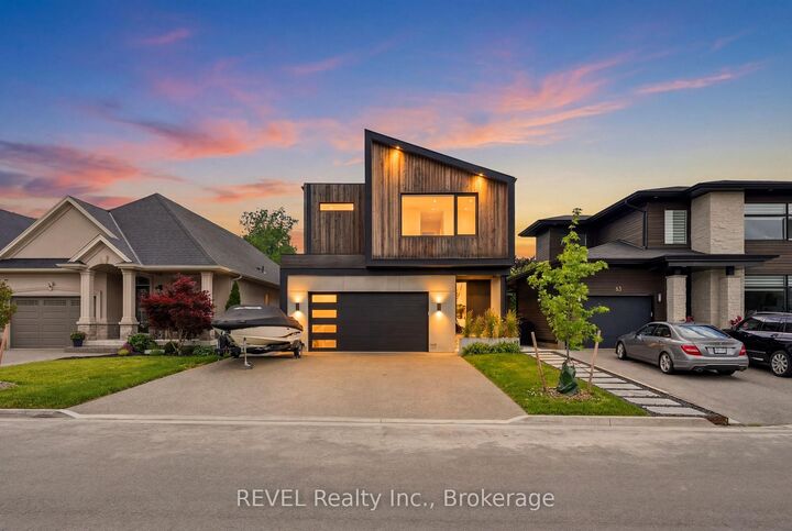 81 Mackenzie King Avenue — photo 1