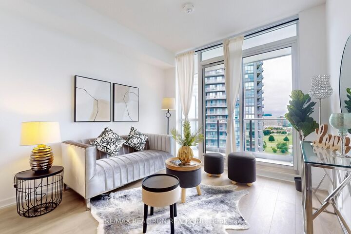 Property Photo: 36 Forest Manor Road 1102 ON K0L 2W0