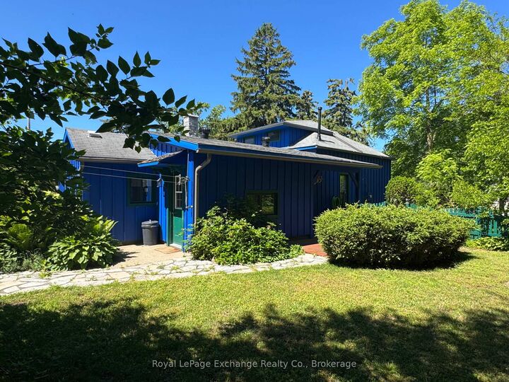 251 St. Albert Street — photo 1
