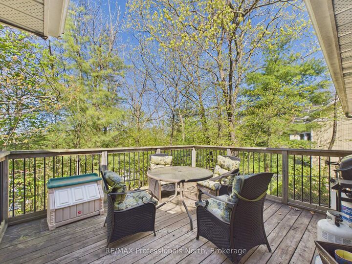 Property Photo:  30 The Granite Bluff N/A  ON P1L 1L4 