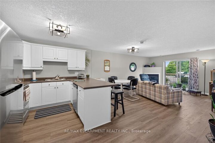 Property Photo: 12 St Andrew Street 103 ON N0A 1N1
