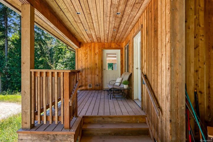 Property Photo: 5160 Central Rd BC V0R 1Z0