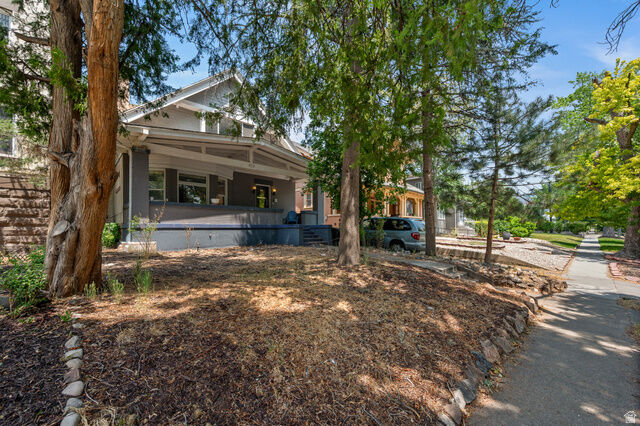 Property Photo:  423 E 1st Ave N  UT 84103 