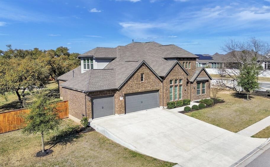 Property Photo:  414 Painted Creek Way Way  TX 78640 