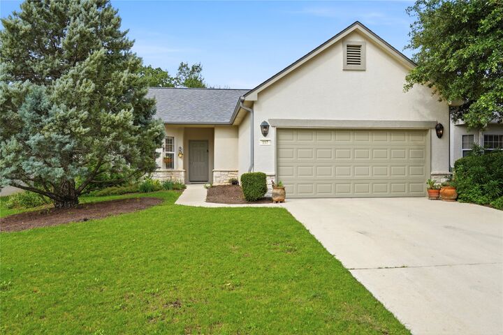 Property Photo:  117 Whitewing Way  TX 78633 