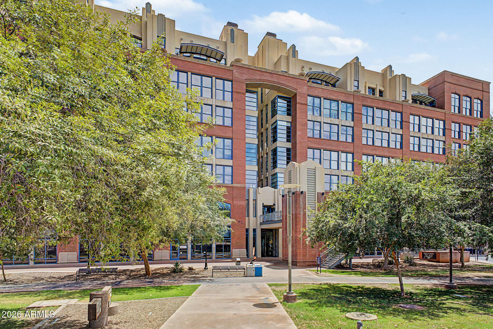 Property Photo: 21 E 6th Street 312 AZ 85281