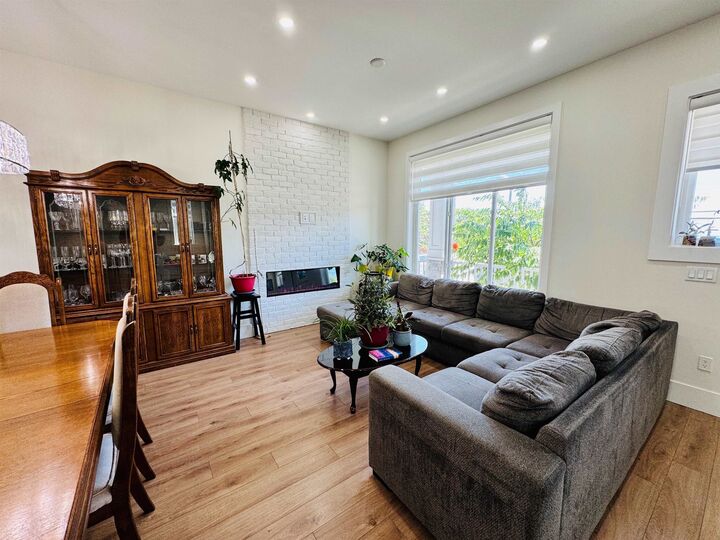 Property Photo: 16781 20 Avenue BC V3Z 9M9