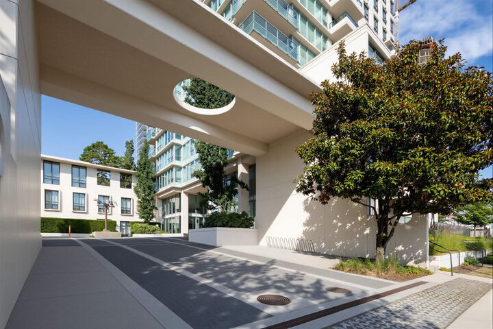 Property Photo: 2232 Douglas Road 2603 BC V5C 0G9