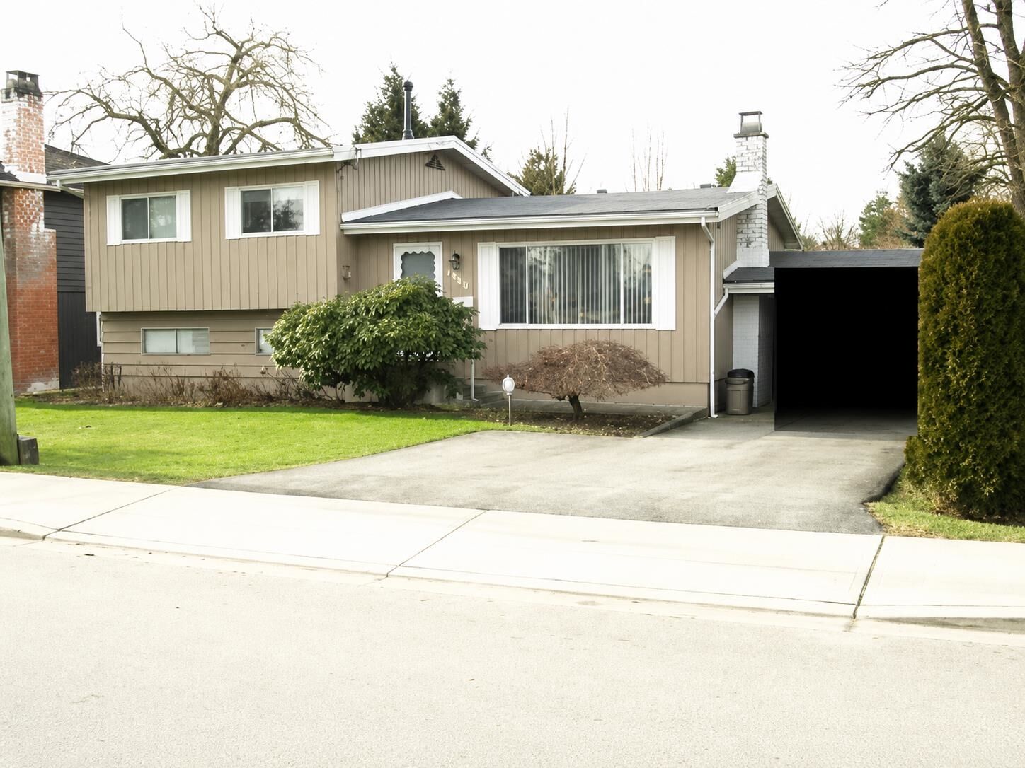Property Photo: 5959 172 Street BC V3S 3Z4