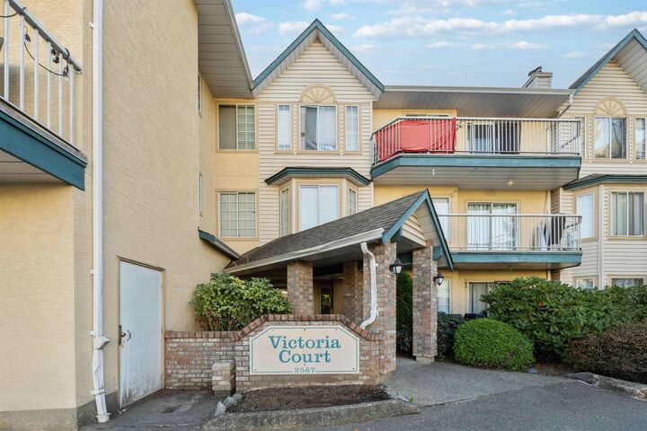 Property Photo: 2567 Victoria Street 206 BC V2T 2T4