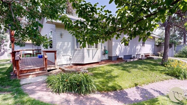 Property Photo: 813 E 4th Street MT 59044