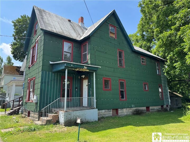 Property Photo:  809 Cherry Street  NY 14701 