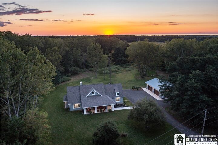 Property Photo: 9709 Farel Road NY 14063