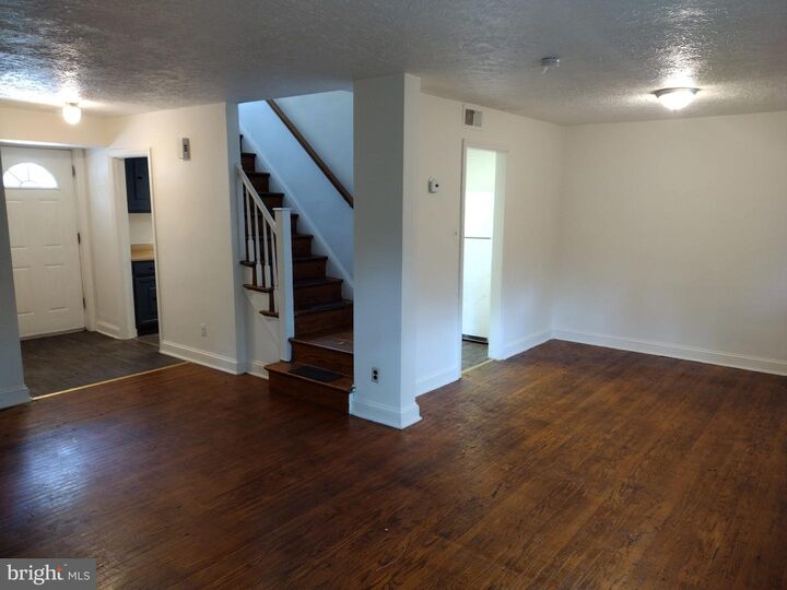 Property Photo:  16 S Cannon Drive  DE 19809 