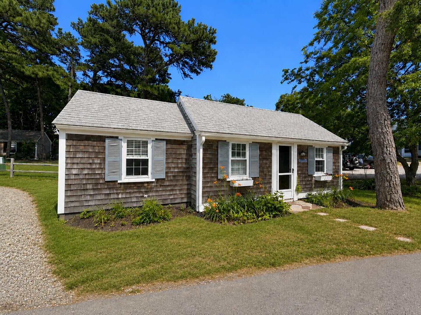 Property Photo:  12 Ocean Park E Unit 12  MA 02639 