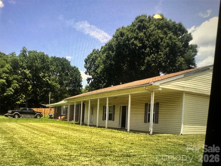 Sena Sweargen, NC/SC Real Estate