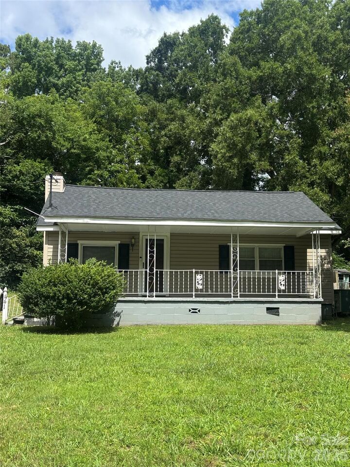 Property Photo:  441 Pineview Road  SC 29730 