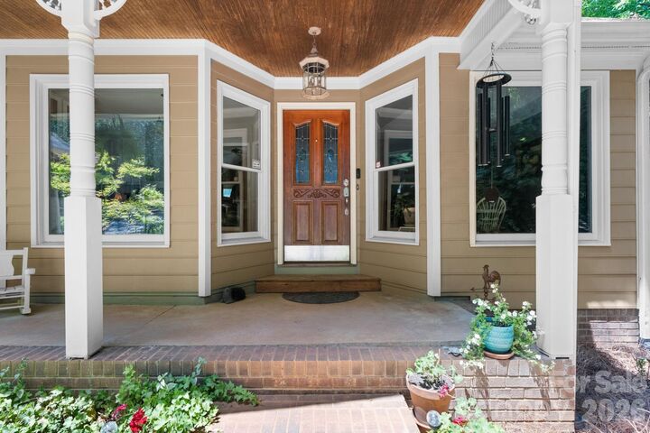 Property Photo:  4093 Fairview Drive  NC 28650 
