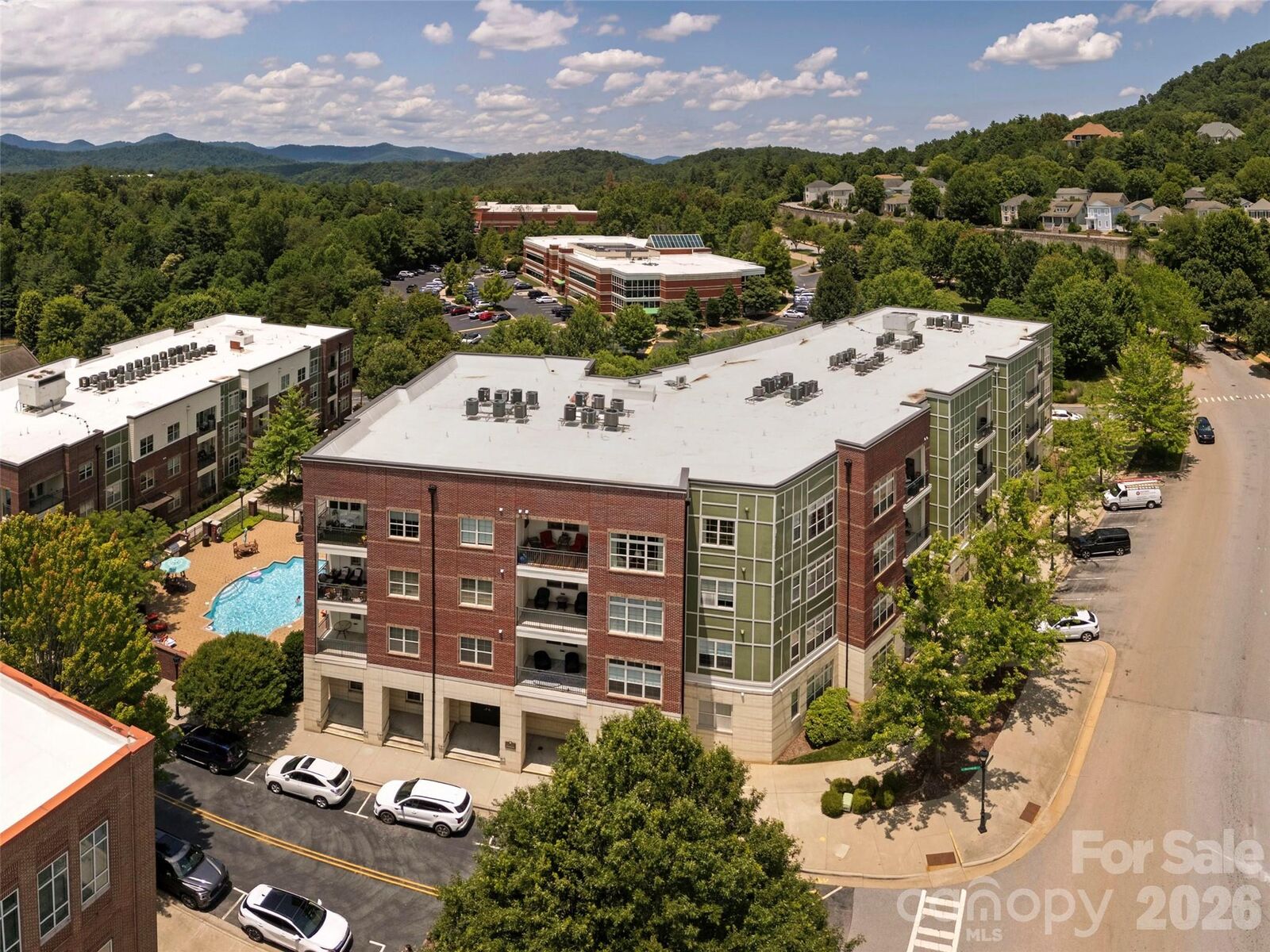 Property Photo:  42 Schenck Parkway 310  NC 28803 
