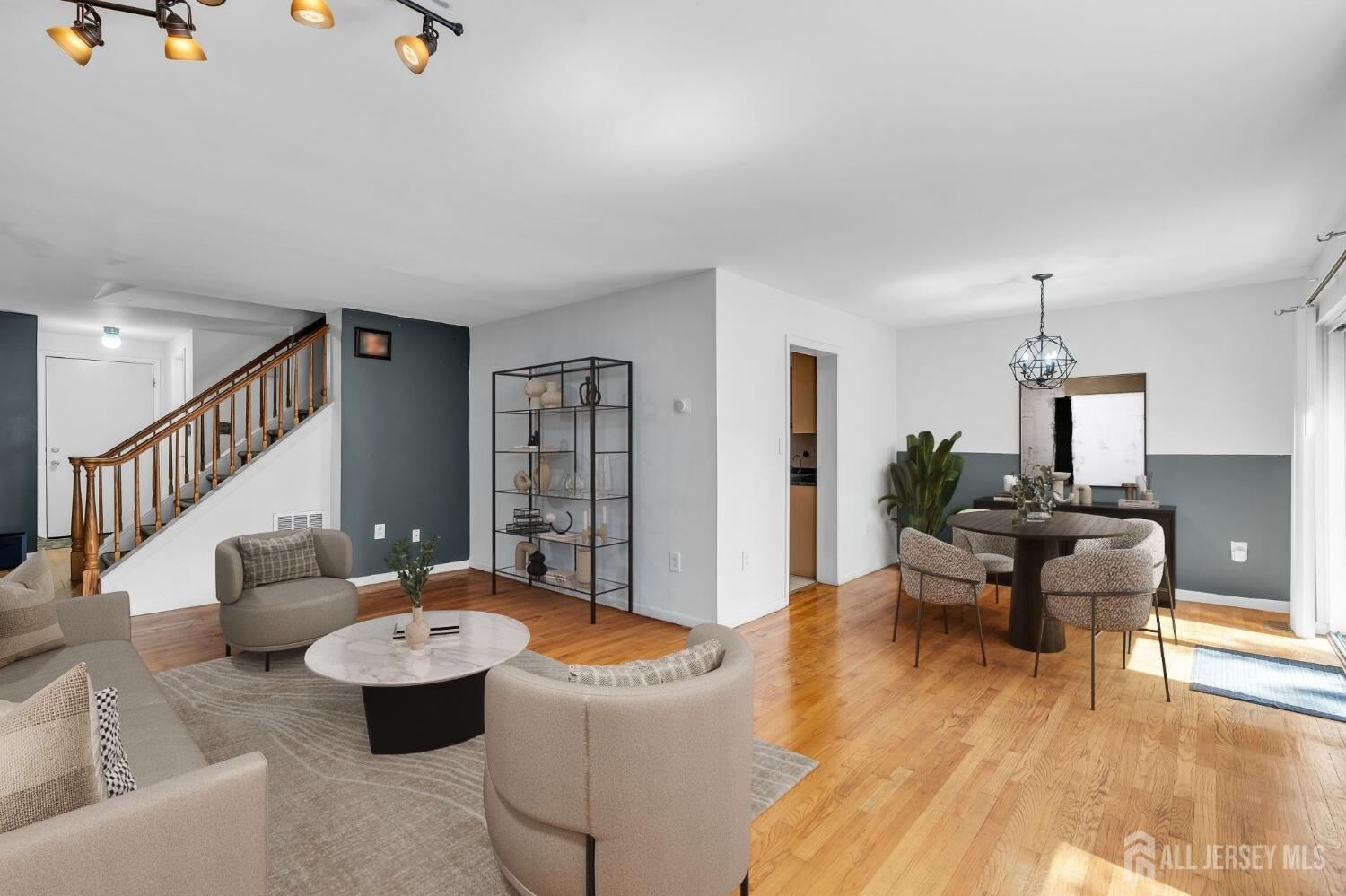 Property Photo:  168 Thoreau Drive  NJ 08536 