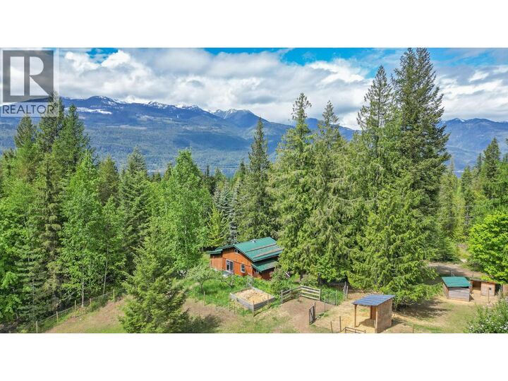 Property Photo: 899 Coleman Road BC V0B 2B0
