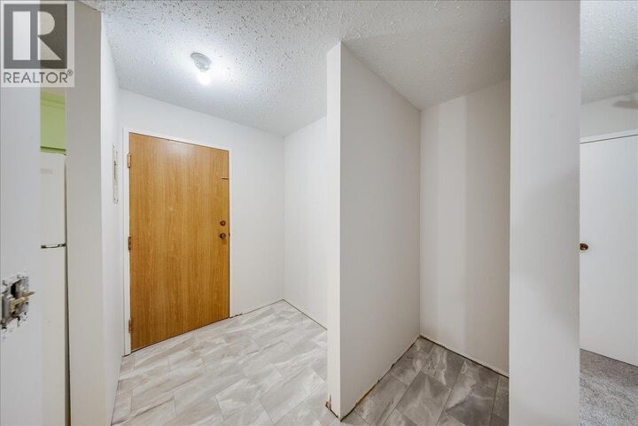 Property Photo: 1800 Kirkup Avenue 111 BC V0G 1Y0