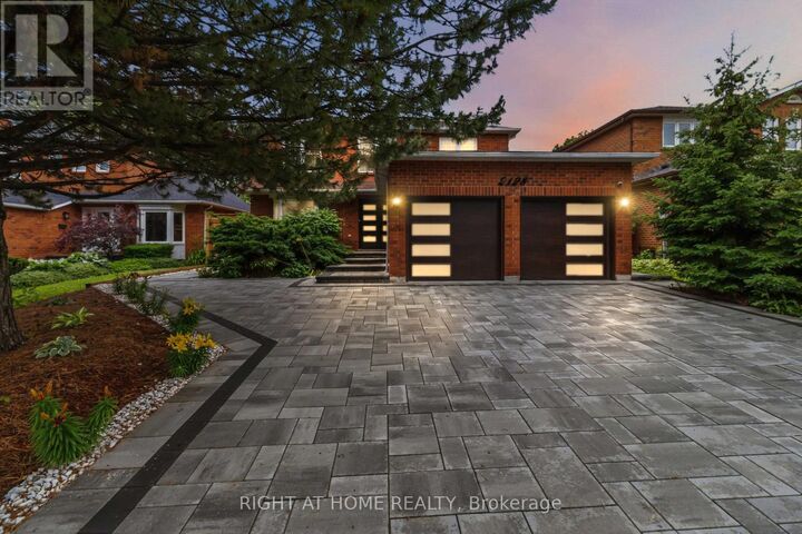 Property Photo:  2128 8th Line  ON L6H 4W3 