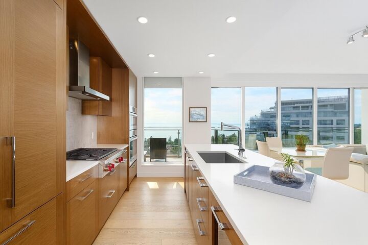 Property Photo:  1439 George Street  BC V4B 0B9 
