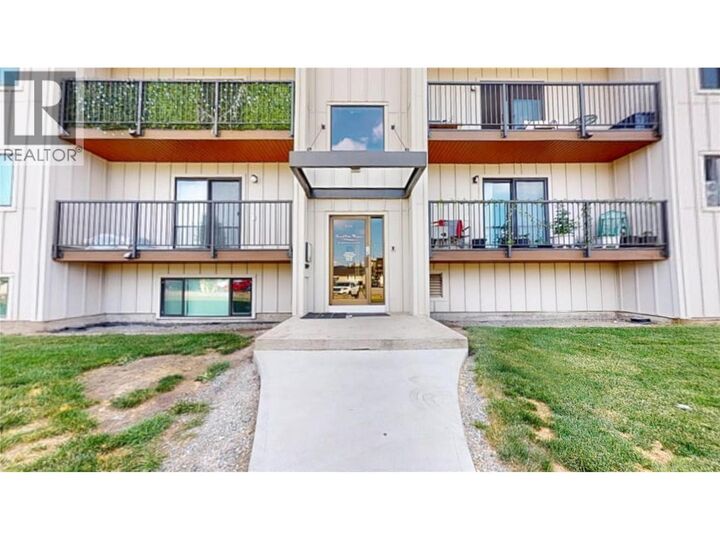 Property Photo: 606 18th Avenue North 104 BC V1C 5M1
