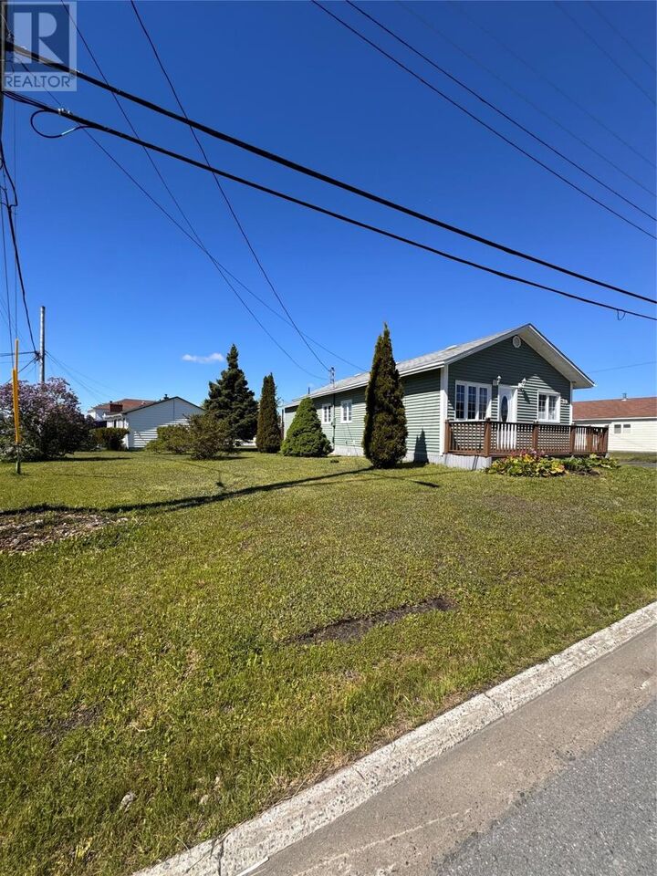Property Photo:  19 Second Avenue  NL A2B 1B1 