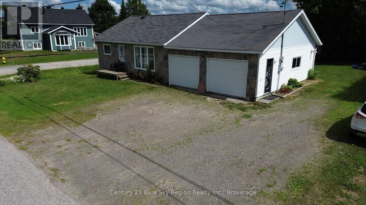 Property Photo:  9 Mary Street  ON P0H 1G0 