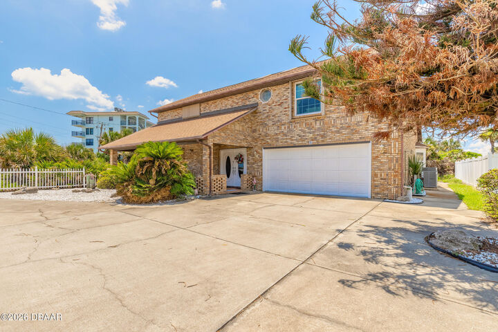 Property Photo:  8 Capistrano Drive  FL 32176 