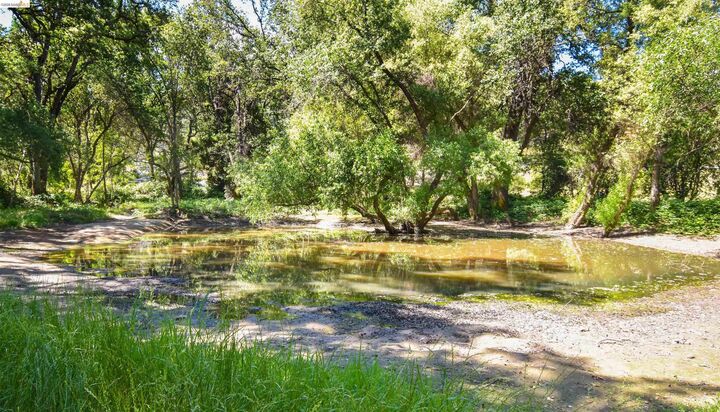 Property Photo:  13904 Tuolumne Rd  CA 95370 