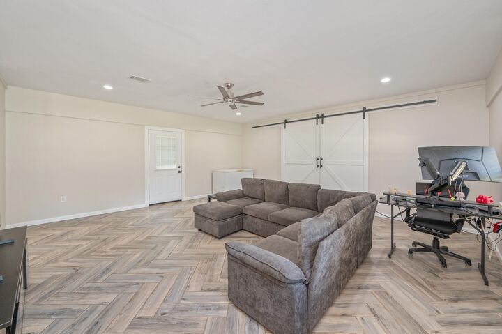 Property Photo:  1625 Caswell Road  FL 32433 