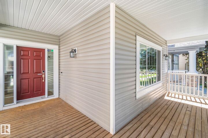Property Photo:  614 McDonough Link NW  AB T5Y 0M8 