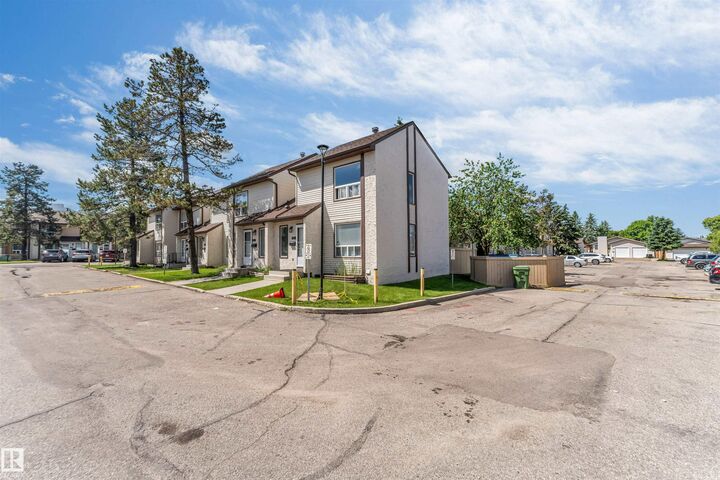Property Photo:  1651 46 Street NW 24  AB T6L 5H2 