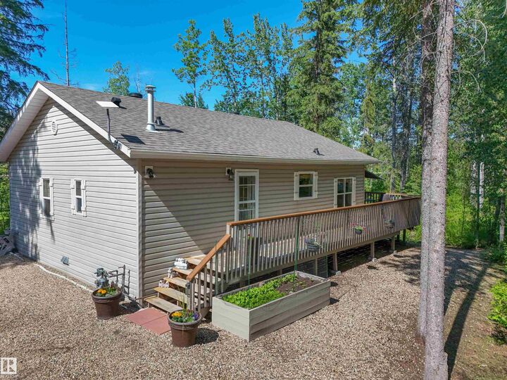 Property Photo:  5429 Twp Road 494 157  AB T0C 1W0 