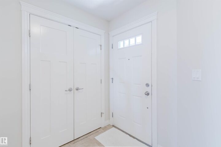 Property Photo:  1131 177 Street SW  AB T6W 1Z9 