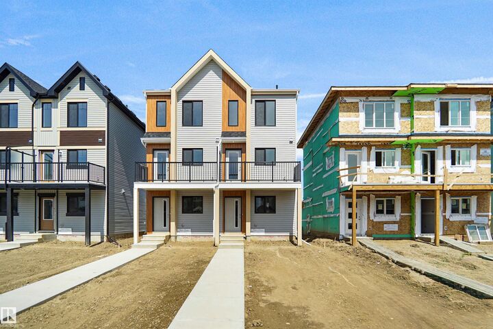 Property Photo: 920 19 Avenue NW AB T6T 1J1